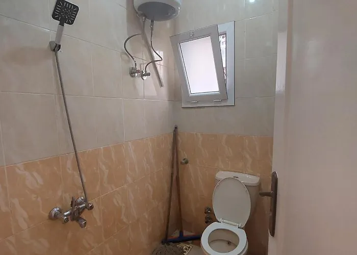 Coral Flat With 2 Bedrooms And 3 Balconies . Apartment *