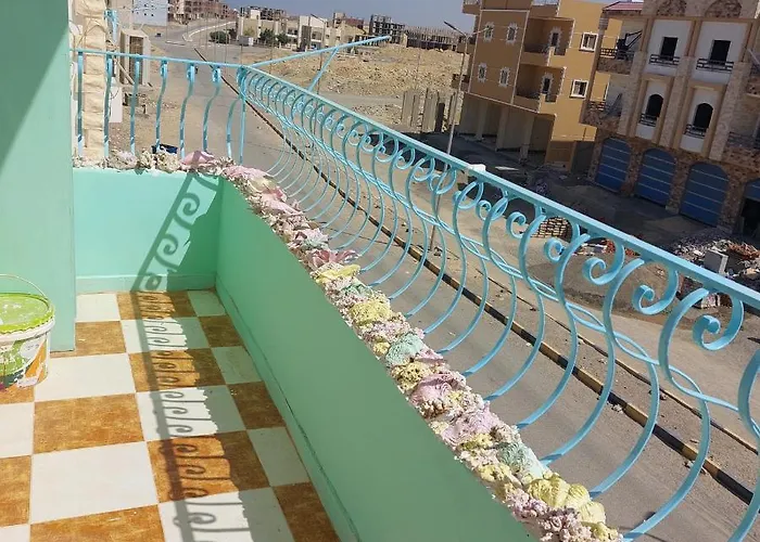 Apartment Coral Flat With 2 Bedrooms And 3 Balconies . *