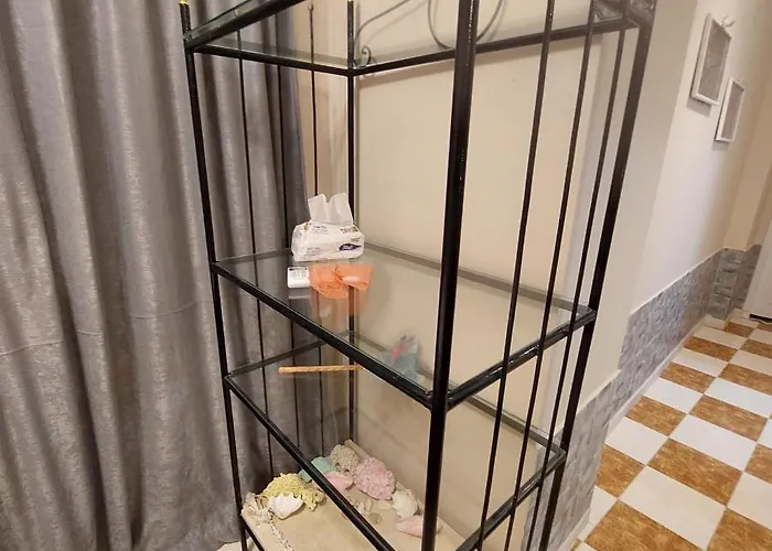 Apartment Coral Flat With 2 Bedrooms And 3 Balconies . *