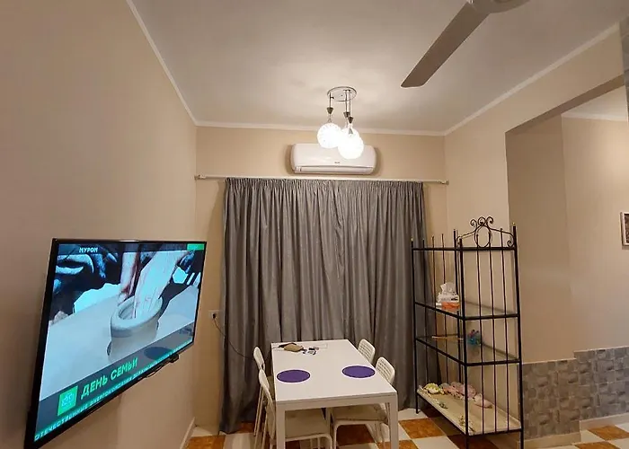 Apartment Coral Flat With 2 Bedrooms And 3 Balconies .