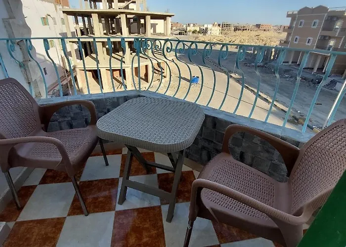 Coral Flat With 2 Bedrooms And 3 Balconies . *