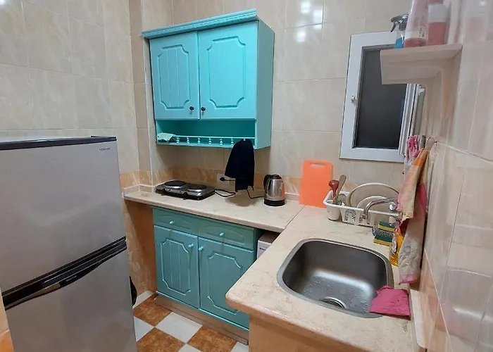 Apartment Coral Flat With 2 Bedrooms And 3 Balconies .